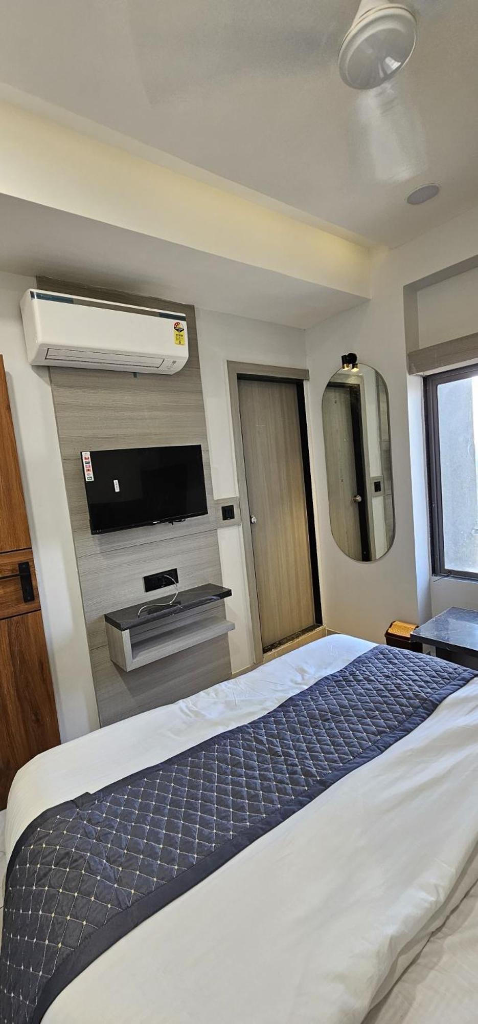 Hotel Allen Ahmedabad Exterior photo