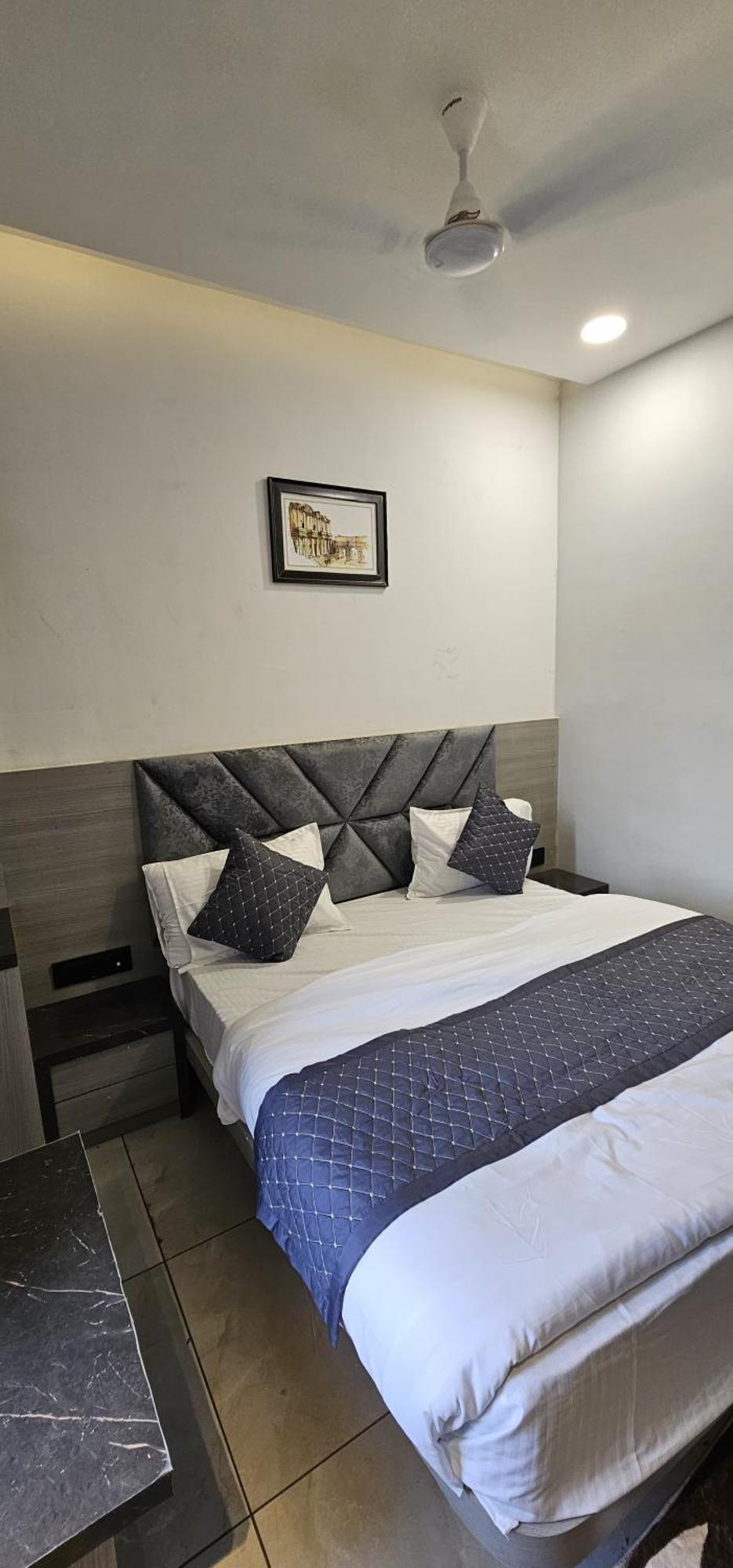 Hotel Allen Ahmedabad Exterior photo